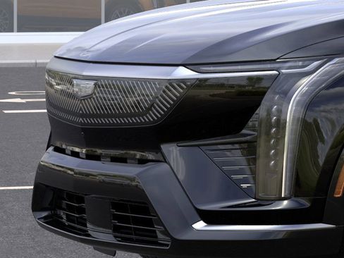 New 2026 Cadillac Optiq Luxury 1 image 13