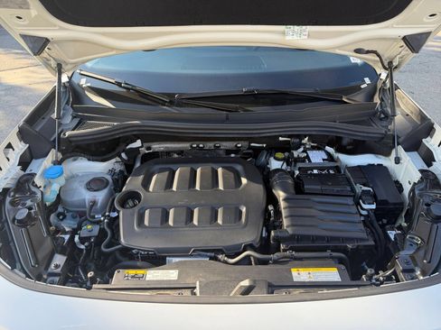Used 2026 Volkswagen Tiguan SE AWD/4WD image 33