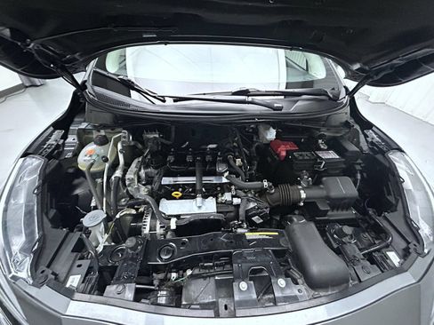 Used 2025 Nissan Versa S w/ Trunk Package FWD image 24