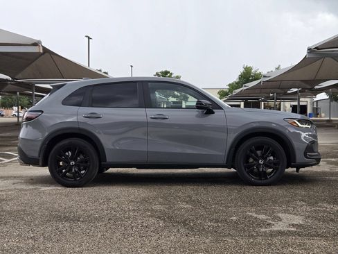 Used 2026 Honda HR-V Sport image 2