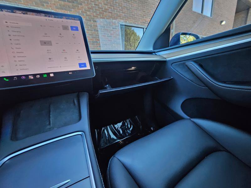 Used 2023 Tesla Model Y Long Range AWD/4WD image 56