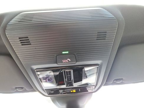 New 2025 Volkswagen GTI SE image 31