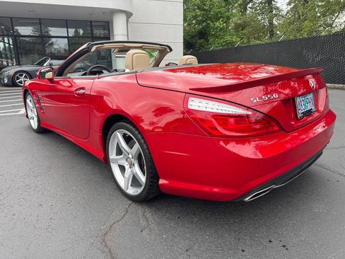Used 2013 Mercedes-Benz SL 550 image 3