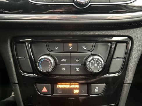 Used 2018 Buick Encore Preferred AWD/4WD image 19