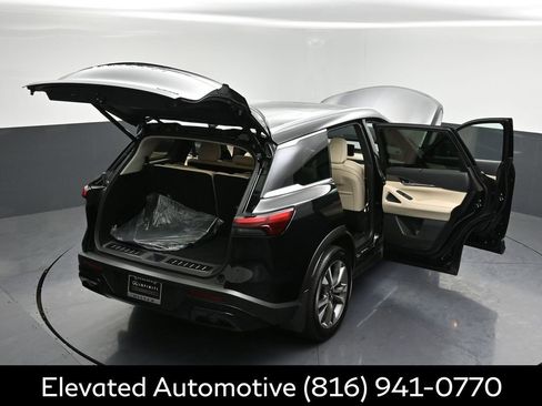 Certified 2025 INFINITI QX60 Luxe w/ Lighting Package (N94) AWD/4WD image 39