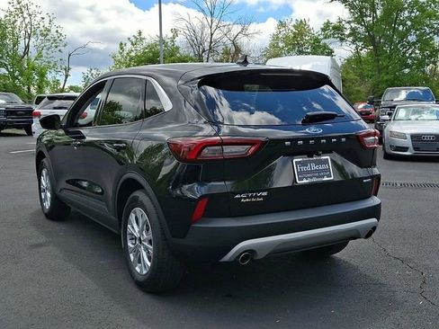 Certified 2023 Ford Escape Active AWD/4WD image 10
