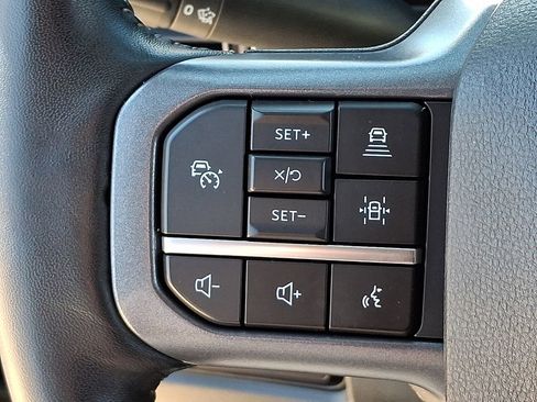 Used 2023 Ford F350 Lariat w/ Lariat Ultimate Package AWD/4WD image 21