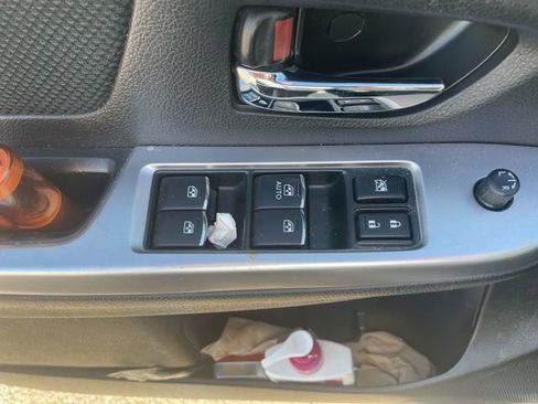 Used 2016 Subaru Crosstrek 2.0i Premium w/ Moonroof Package image 11