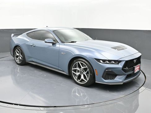 Used 2024 Ford Mustang GT Premium w/ GT Performance Package image 2