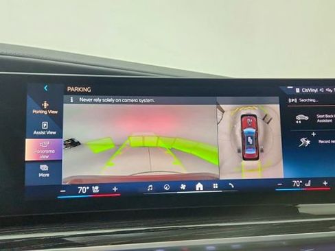 Used 2025 BMW 740i image 50