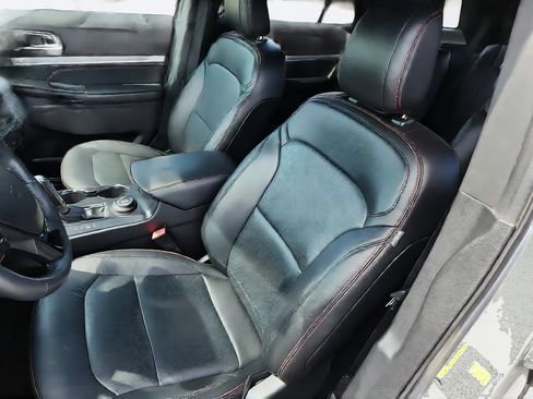 Used 2019 Ford Explorer Sport AWD/4WD image 12