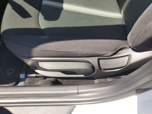 Certified 2025 Hyundai Sonata SE FWD image 17