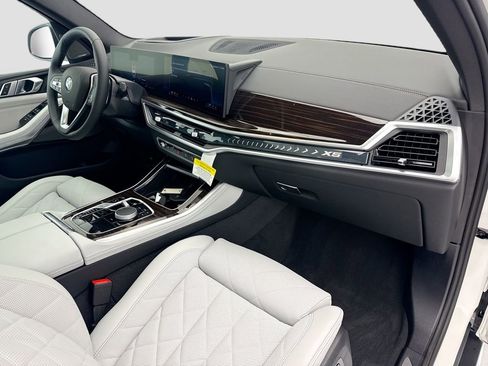 New 2026 BMW X5 xDrive40i image 16