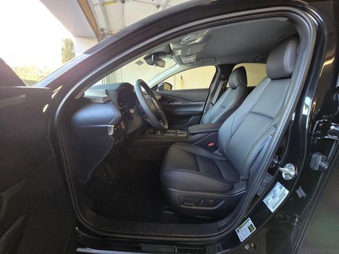 New 2026 MAZDA CX-30 AWD 2.5 S w/ Select Sport Pkg image 17