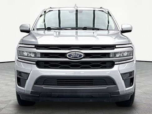 Certified 2024 Ford Expedition XLT AWD/4WD image 3
