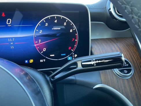 Certified 2025 Mercedes-Benz GLC 300 4MATIC image 21