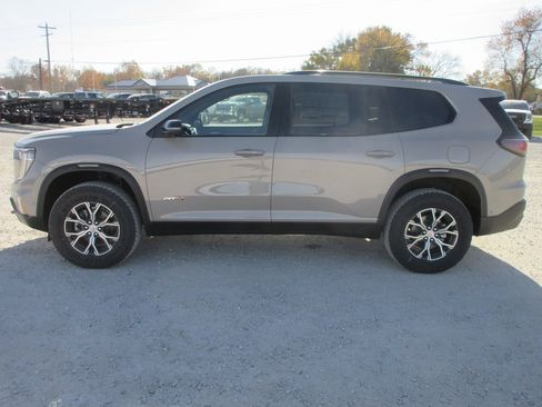 New 2026 GMC Acadia AT4 image 9