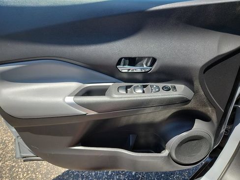 Used 2021 Nissan Kicks SR w/ SR Premium Package FWD image 15
