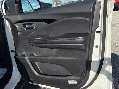 Used 2016 Honda Pilot Elite image 28