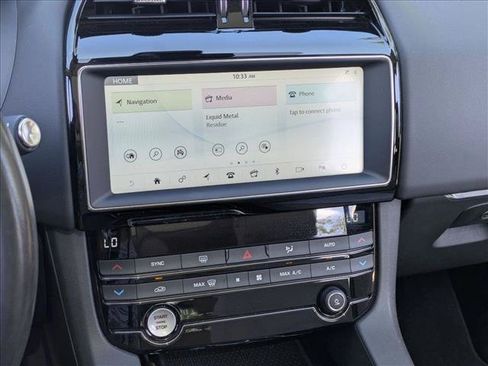 Used 2020 Jaguar F-PACE Premium AWD/4WD image 11
