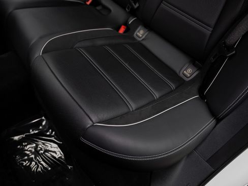 Used 2019 Mercedes-Benz E 63 AMG S image 44