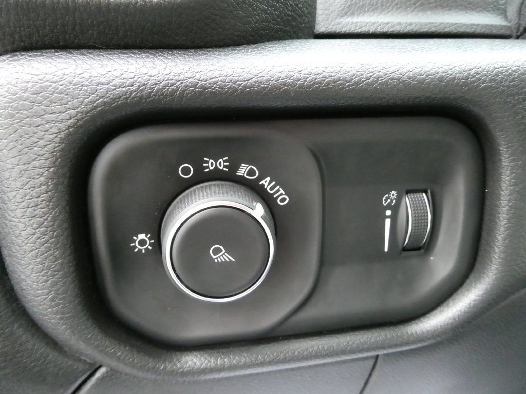 Used 2022 RAM 2500 Tradesman AWD/4WD image 21