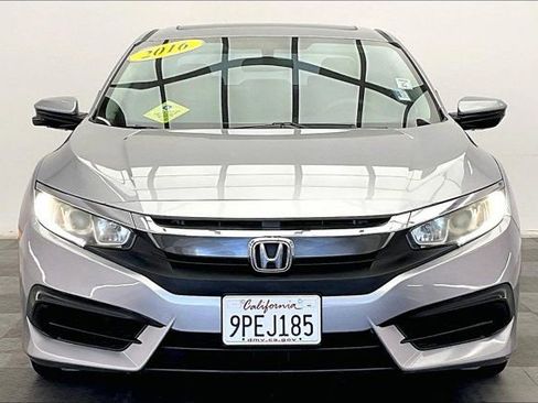 Used 2016 Honda Civic EX image 2