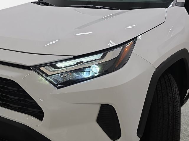 Certified 2025 Toyota RAV4 XLE AWD/4WD image 26