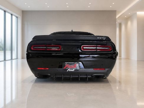 Used 2020 Dodge Challenger SRT Hellcat Redeye RWD image 4