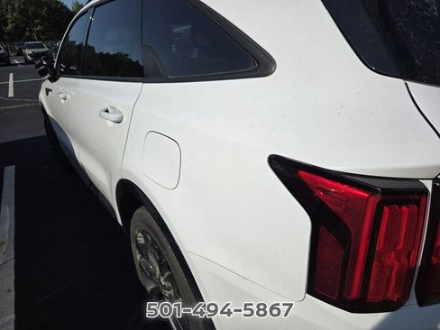 Used 2023 Kia Sorento SX FWD image 8