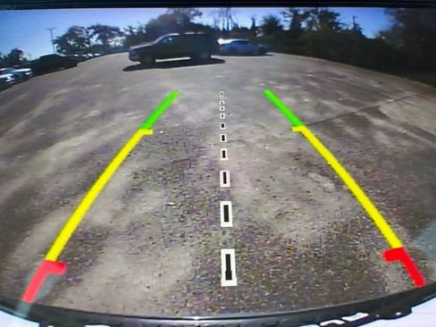 Used 2023 Dodge Durango GT image 18