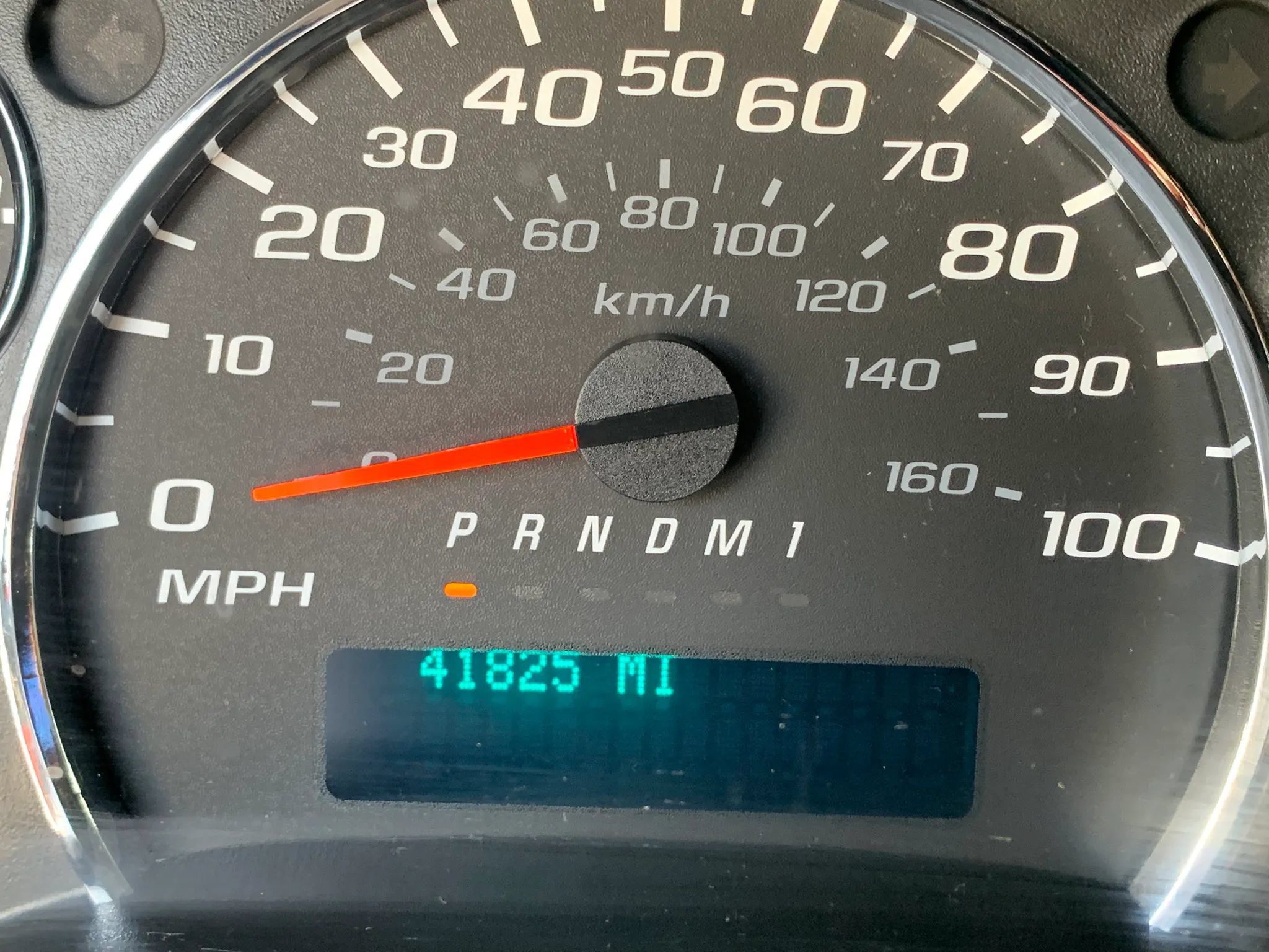 Used 2018 Chevrolet Express 2500 w/ Driver Convenience Package RWD image 12