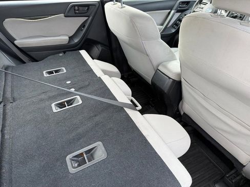 Used 2014 Subaru Forester 2.5i image 18