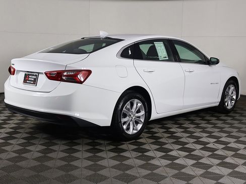 Used 2022 Chevrolet Malibu LT image 7