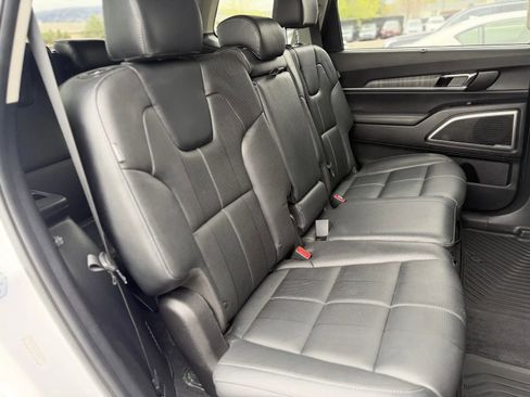 Used 2024 Kia Telluride EX AWD/4WD image 20