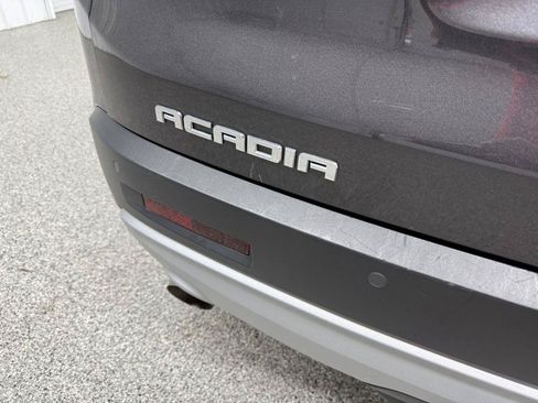 Used 2019 GMC Acadia SLE w/ LPO, Black Accent Package AWD/4WD image 8