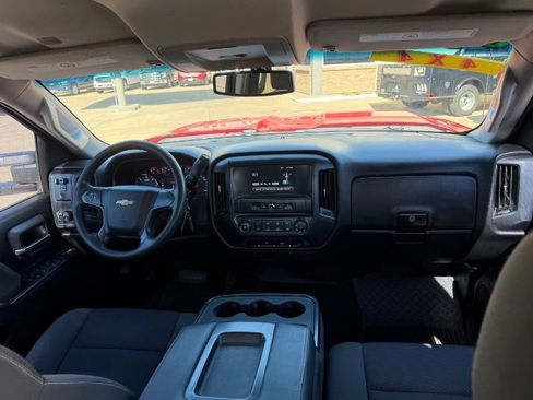 Used 2017 Chevrolet Silverado 2500 W/T w/ Snow Plow Prep Package AWD/4WD image 26
