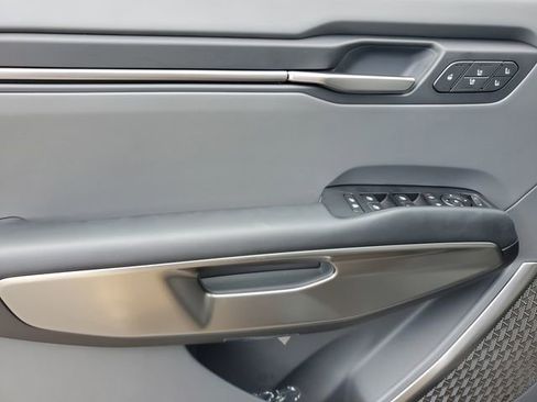 New 2026 Kia EV9 Wind image 21