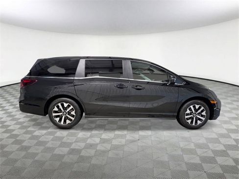 New 2026 Honda Odyssey EX-L image 7