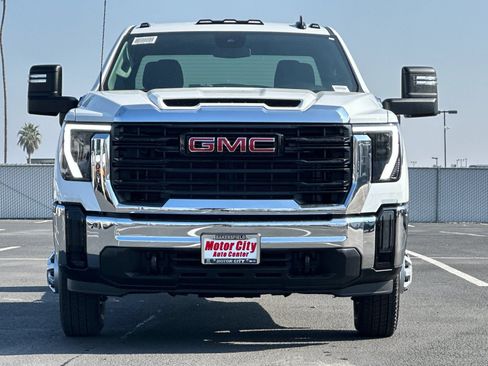 New 2026 GMC Sierra 3500 Pro w/ Convenience Package RWD image 9