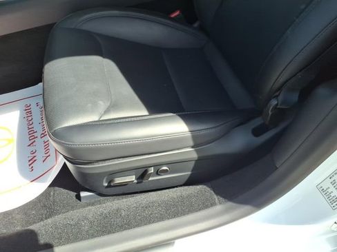 Used 2025 Tesla Model 3 RWD image 13