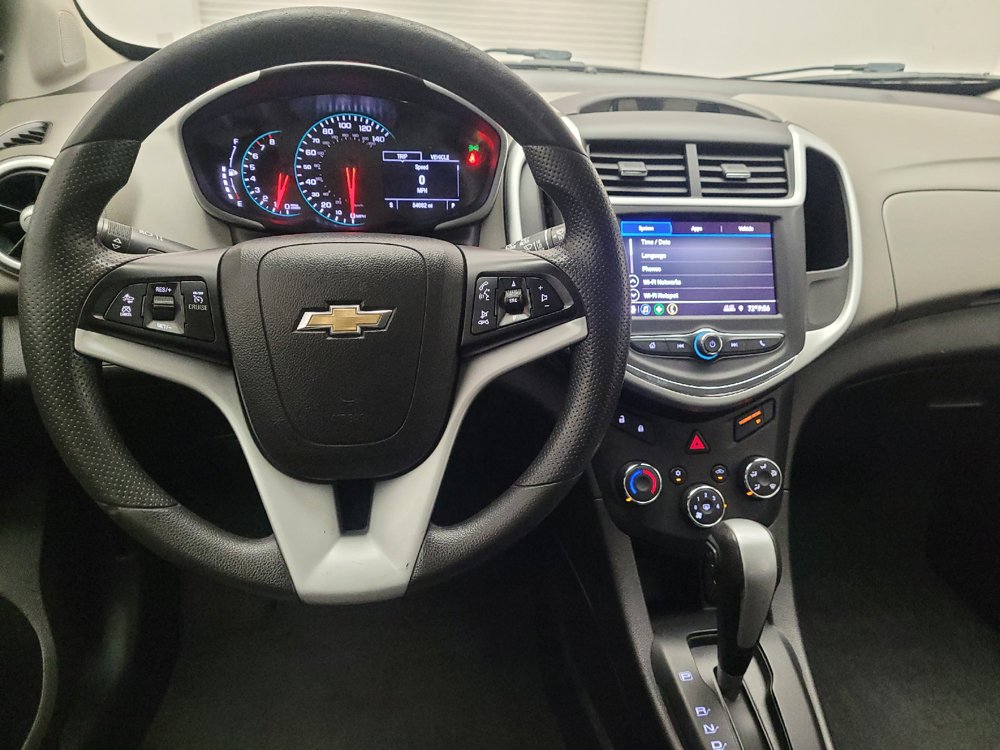 Used 2020 Chevrolet Sonic LT FWD image 22