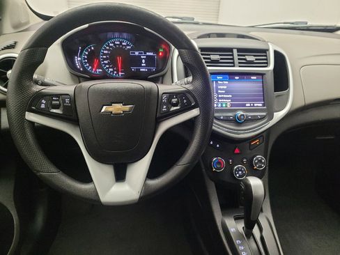 Used 2020 Chevrolet Sonic LT FWD image 22
