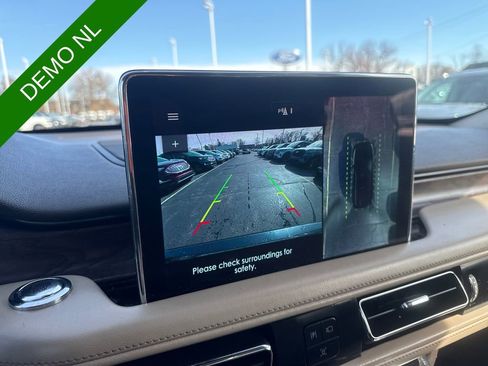 Used 2023 Lincoln Aviator Grand Touring w/ Equipment Group 301A AWD/4WD image 32