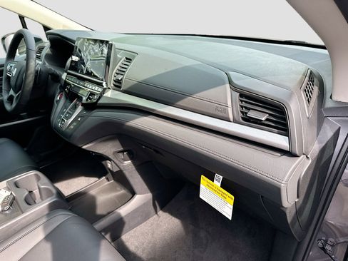 New 2026 Honda Odyssey EX-L image 24