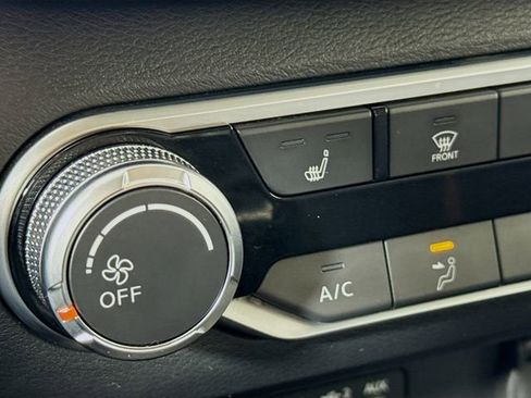 Certified 2022 Nissan Altima 2.5 SR w/ Midnight Edition Package image 21