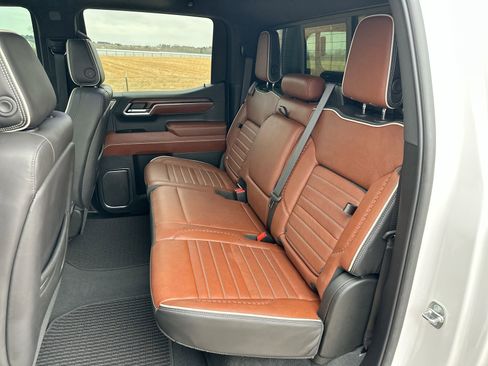 Used 2024 GMC Sierra 1500 Denali Ultimate image 23