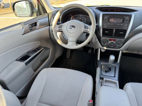 Used 2013 Subaru Forester 2.5X w/ Alloy Wheel Pkg image 5