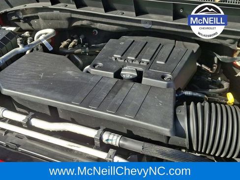 Used 2022 Chevrolet Silverado 1500 Custom image 29