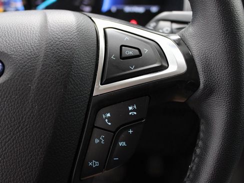 Certified 2024 Ford Edge SEL image 29